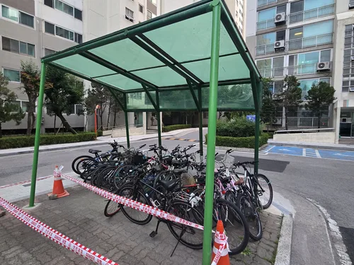 자전거보관소 캐노피 전면교체 수도권 아파트 단지 자전거보관소 시공 후